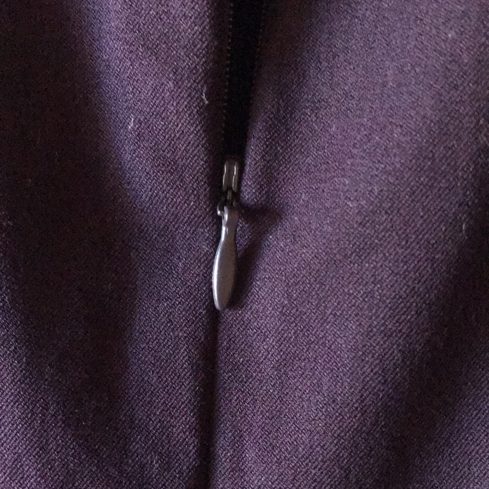 Vince | Burgundy Pencil Skirt Size 2 - Picture 5 of 7